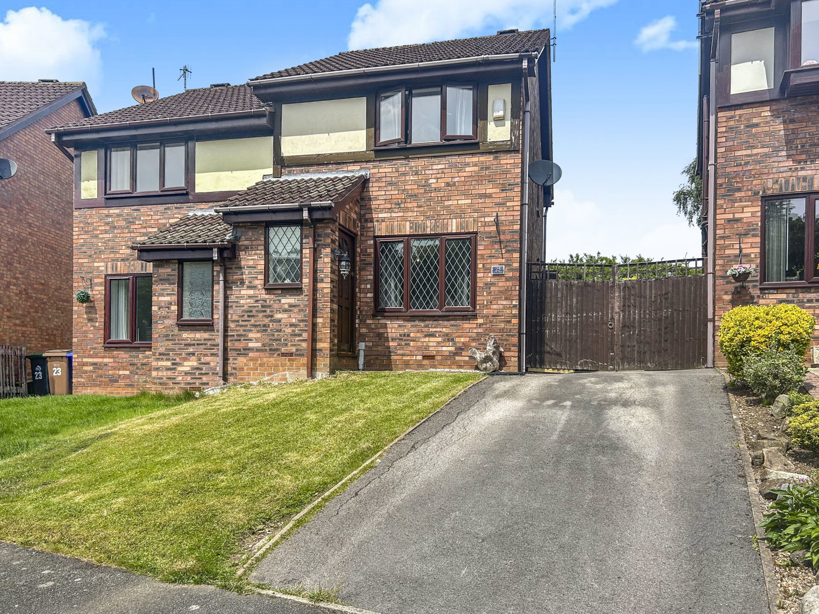 Semi Detached House in Stoke-on-Trent