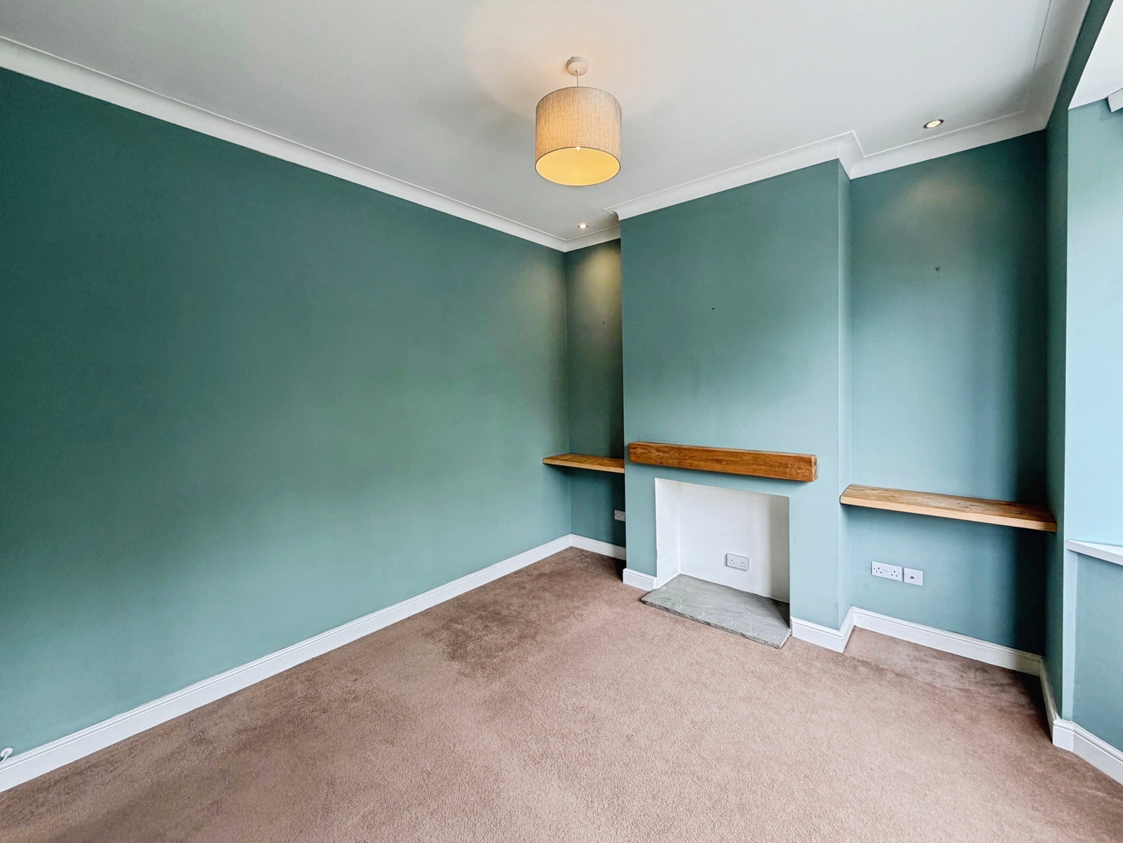 Semi Detached House in Swansea