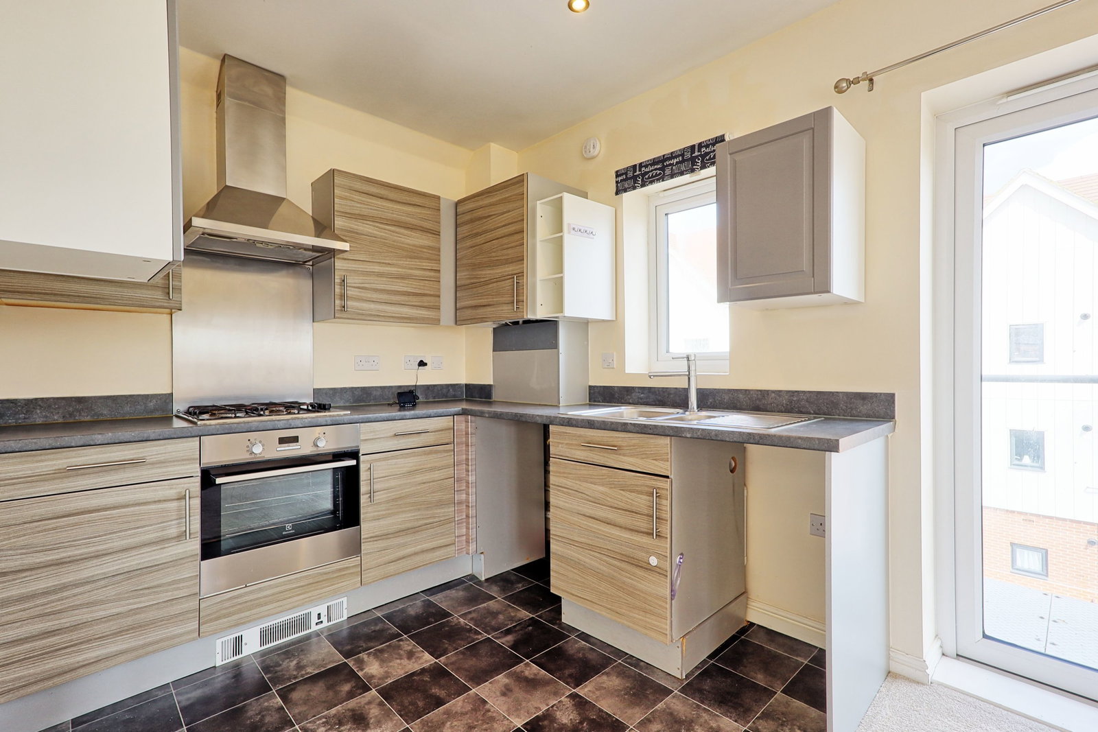 Flat in South Ockendon