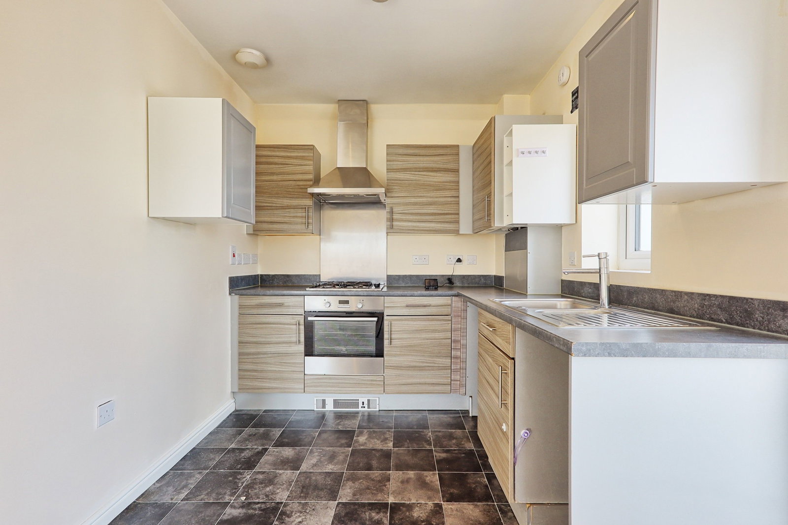 Flat in South Ockendon