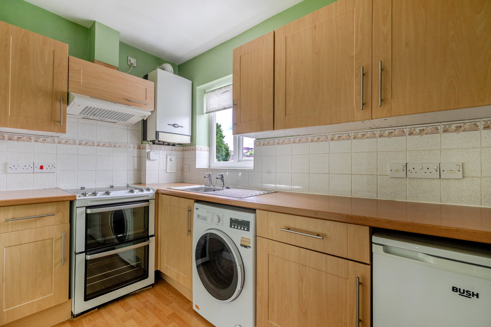 Flat in Warminster