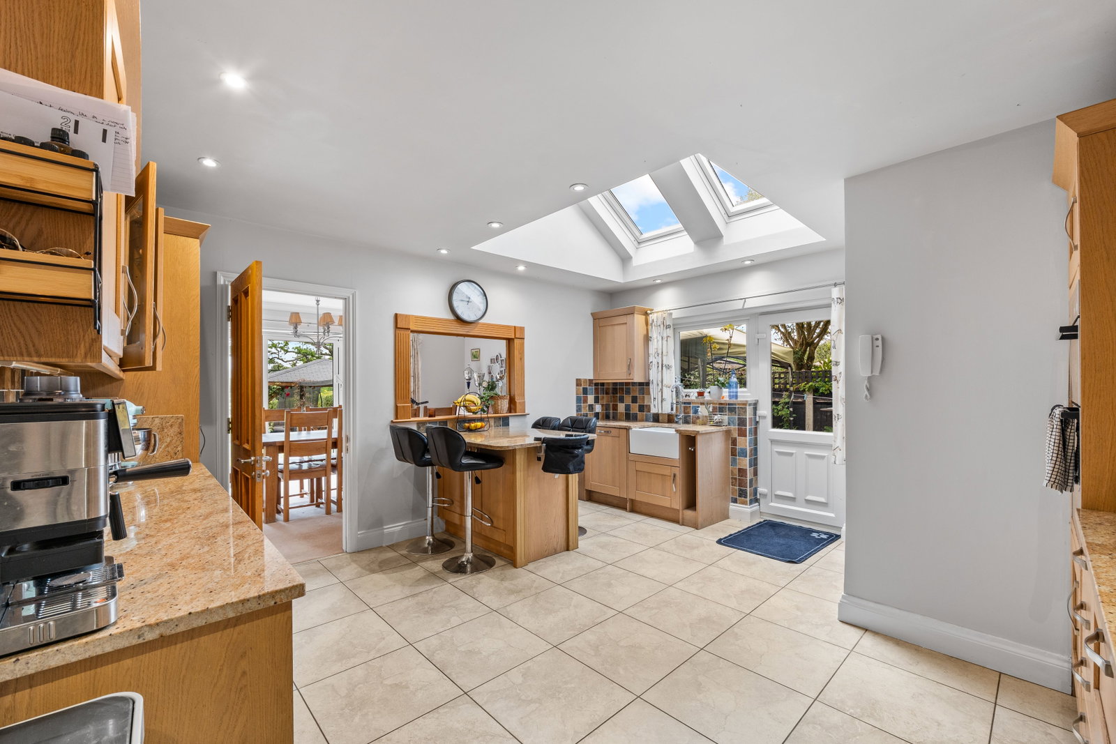 Bungalow in Reigate