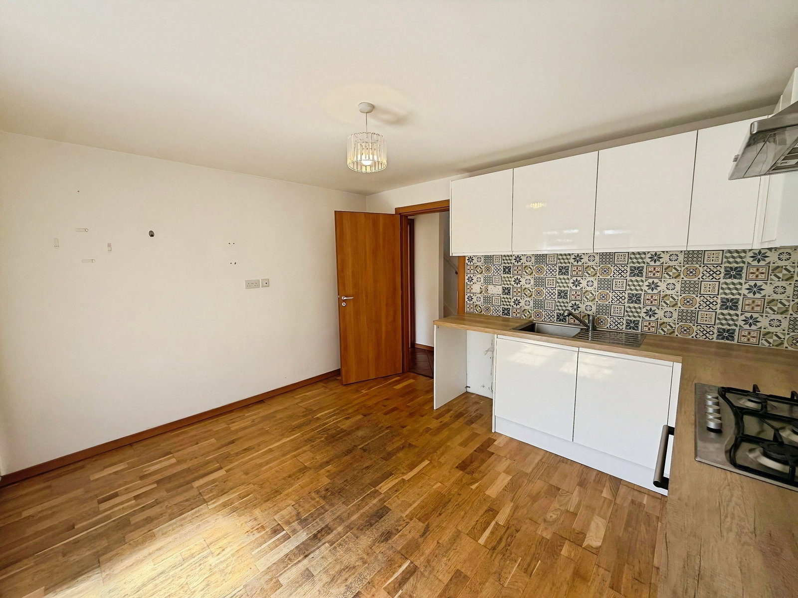 End Of Terrace House in Swansea