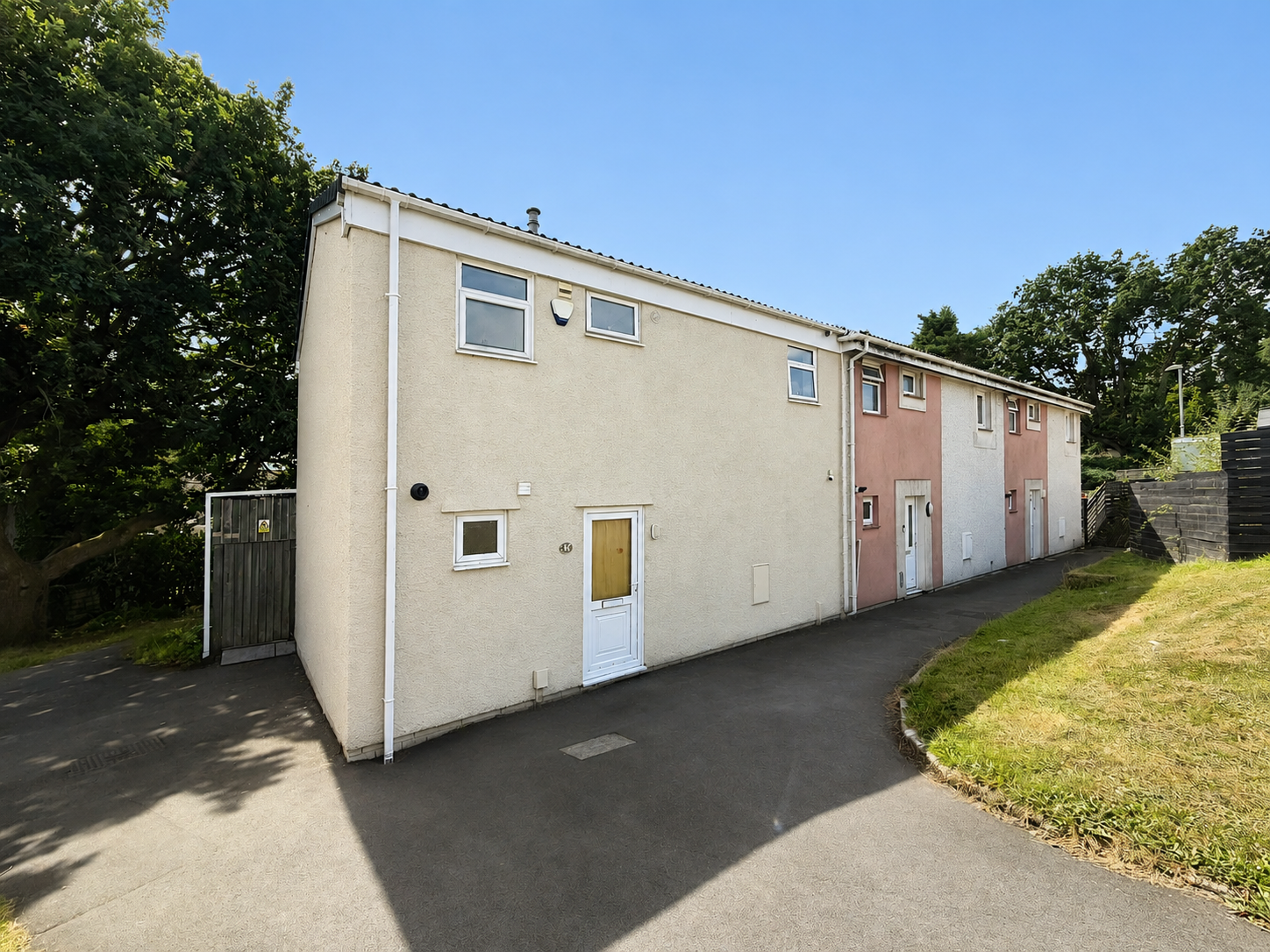 End Of Terrace House in Swansea