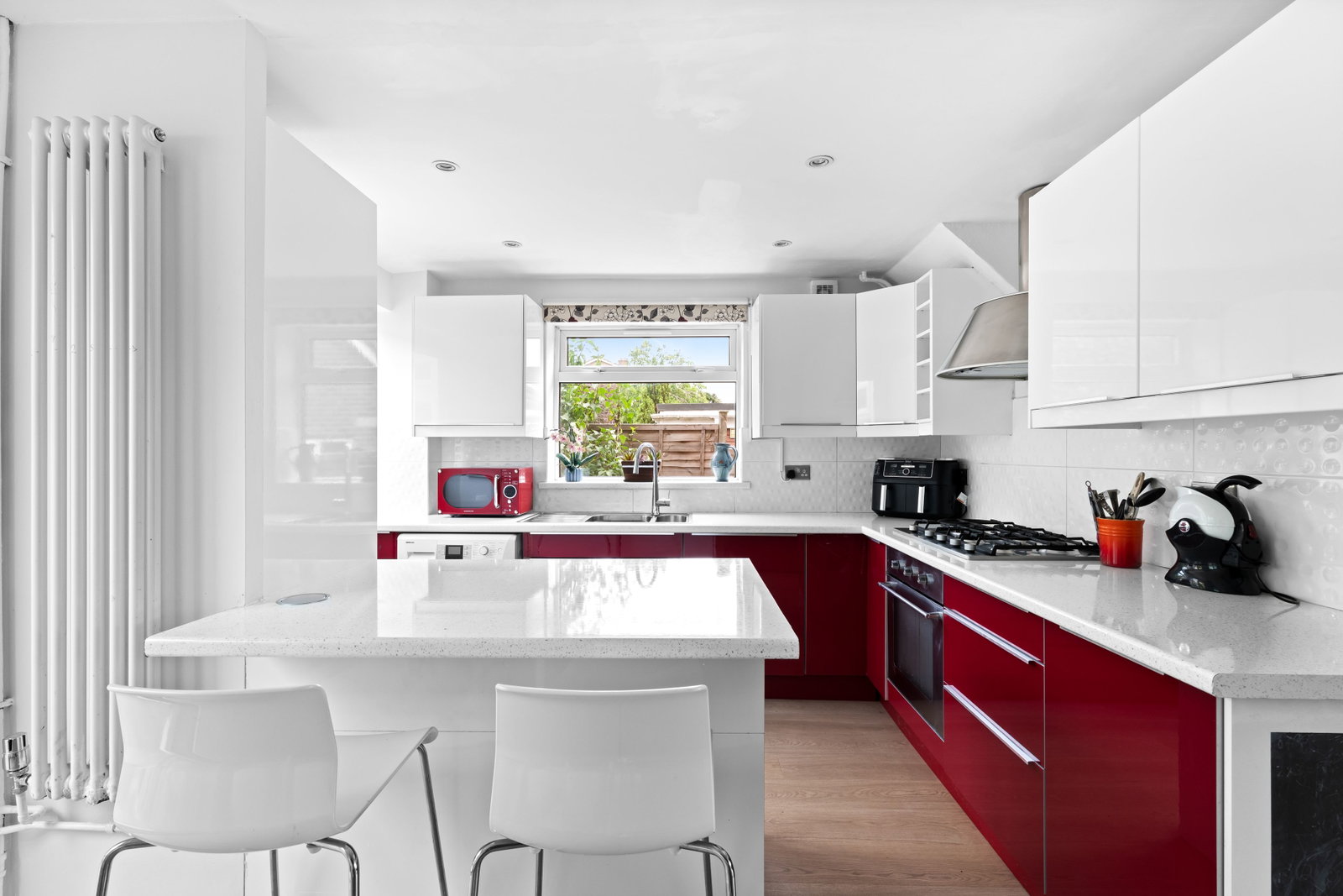 Semi Detached House in South Croydon