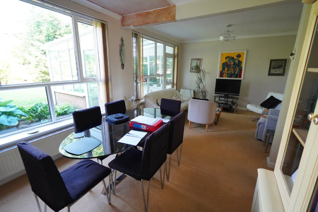 Detached House in Manchester