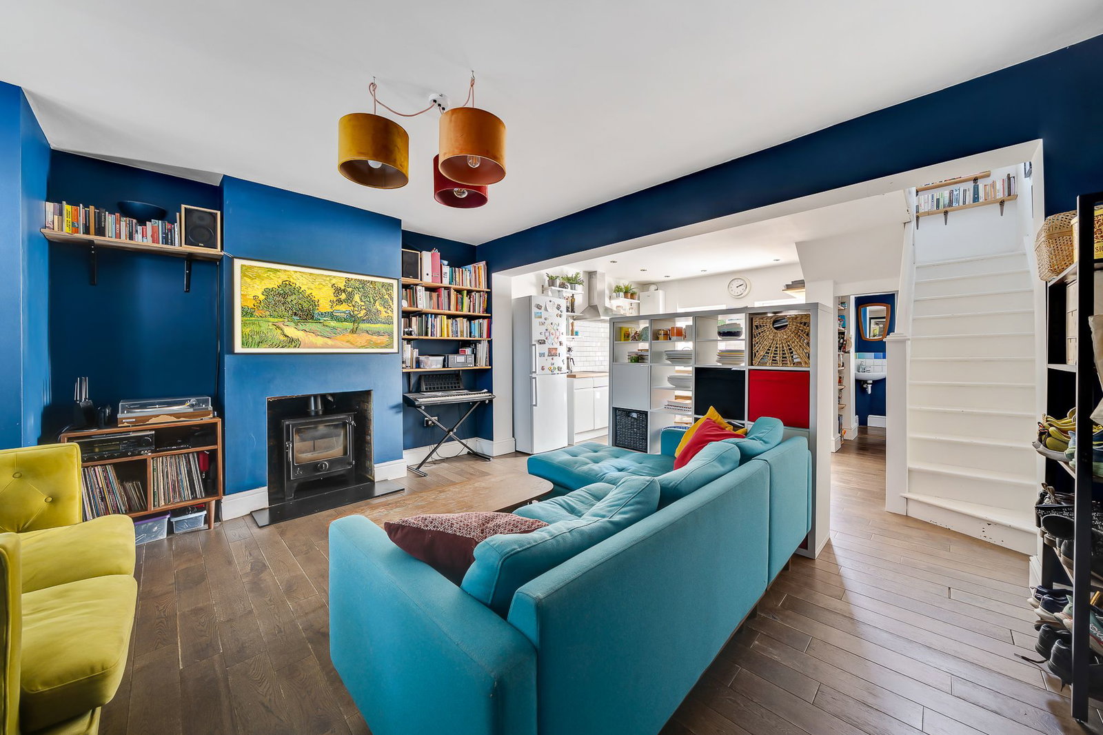Terraced House for sale in London, Viewland Road, Plumstead, SE18 1PE, 1244 m²