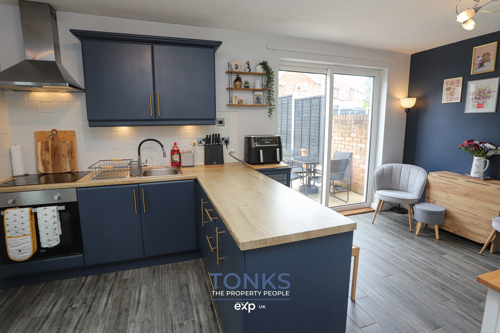 Semi Detached House in Brierley Hill