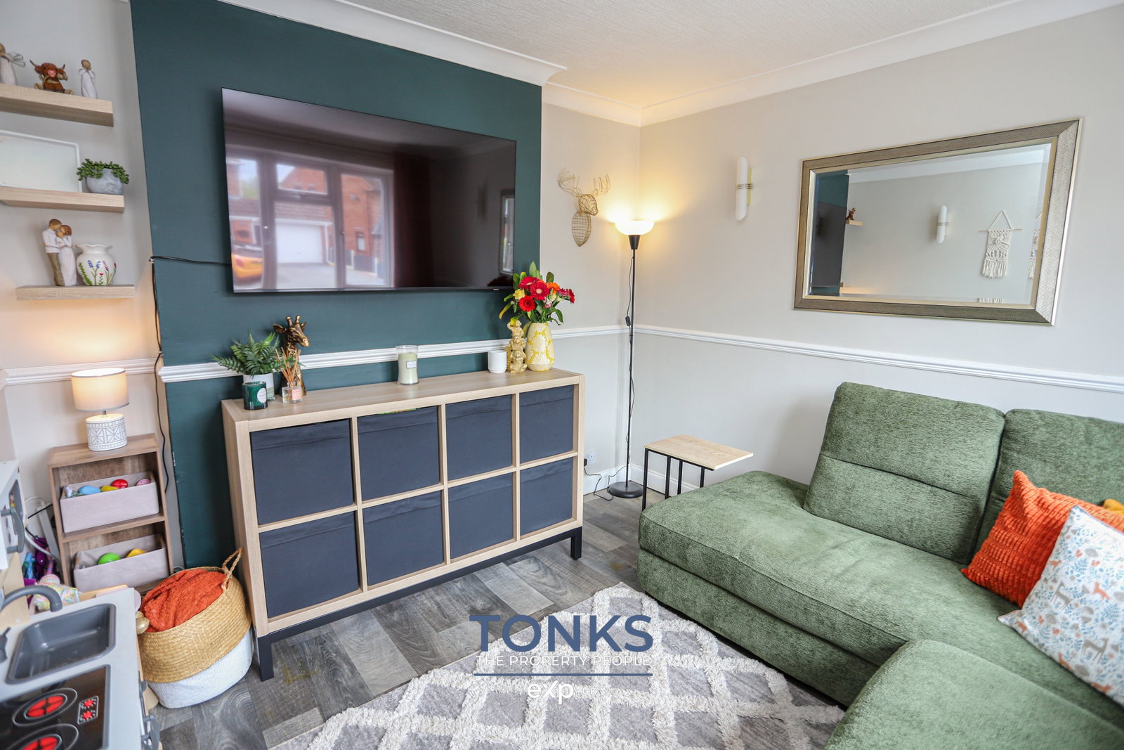 Semi Detached House in Brierley Hill