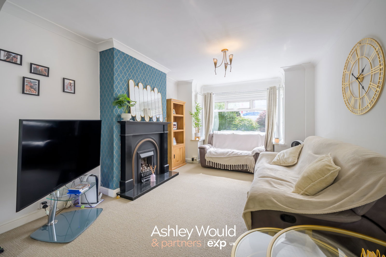 Semi Detached House in Halesowen