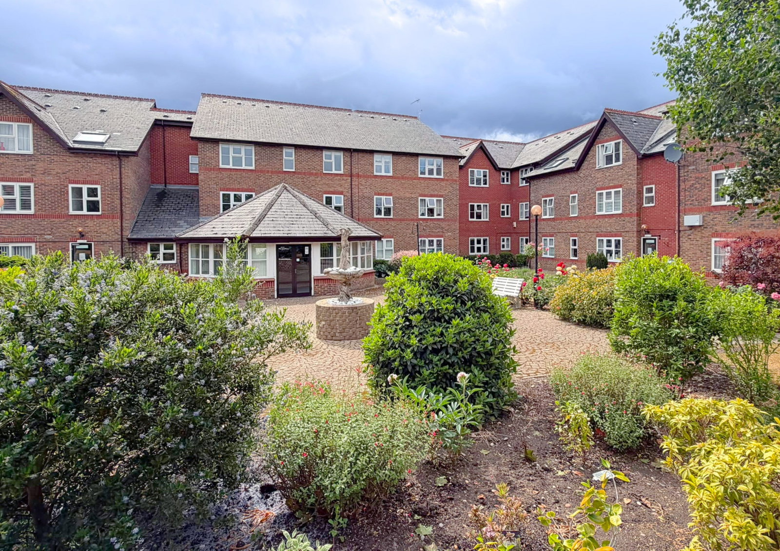 Flat in Brentwood