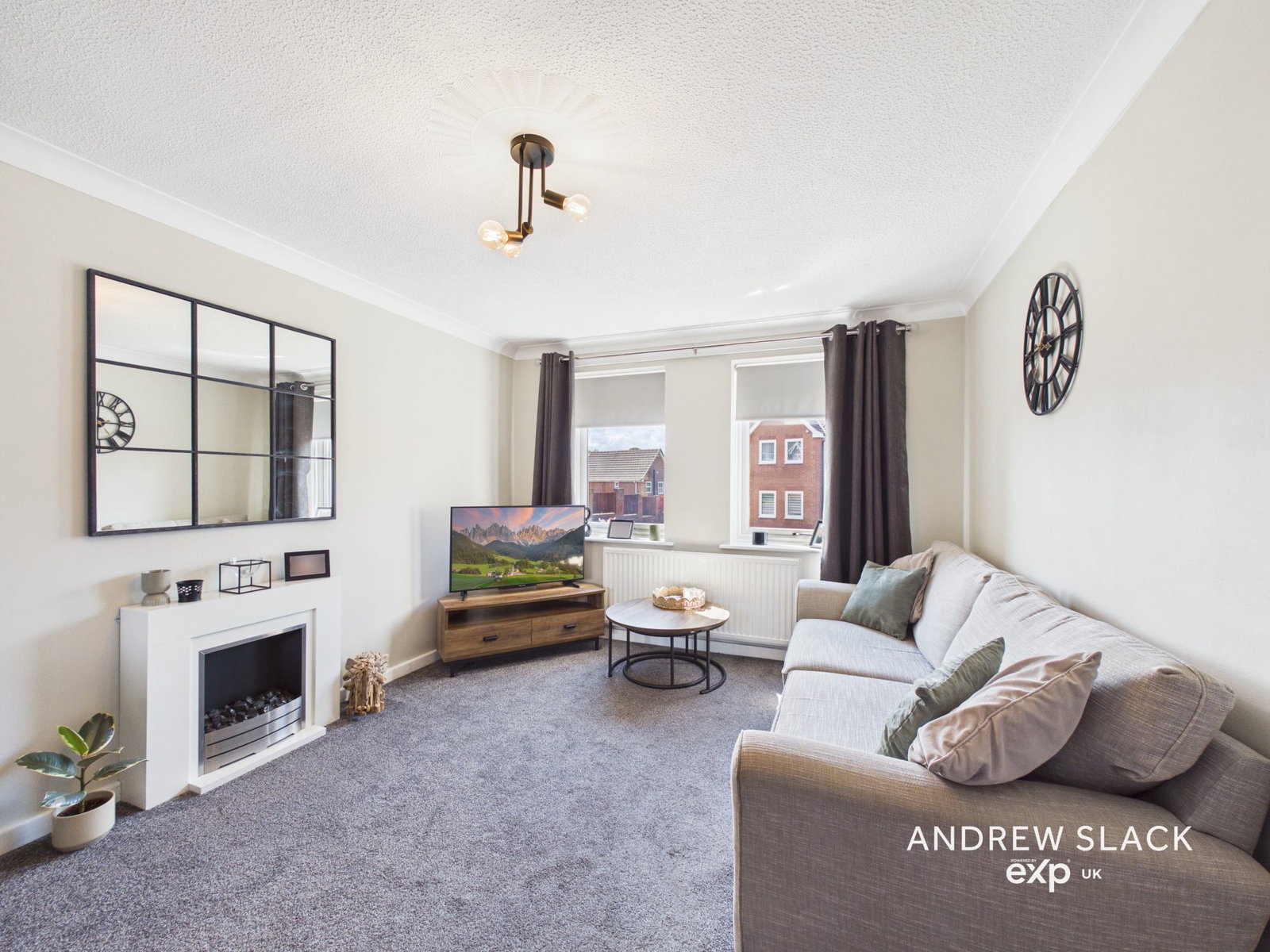 Semi Detached House in Mansfield