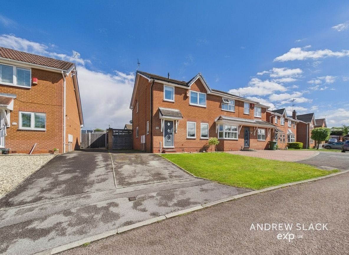 Semi Detached House in Mansfield