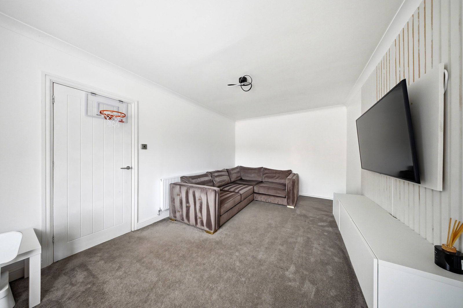 Semi Detached House in Burnley