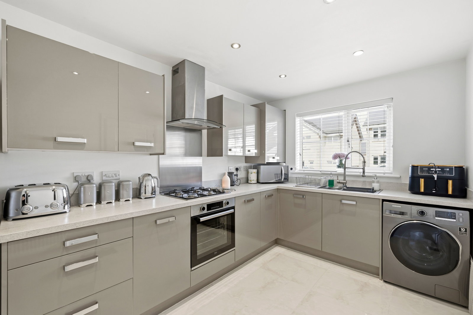 Semi Detached House in Swansea