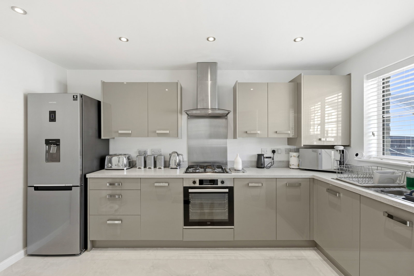 Semi Detached House in Swansea