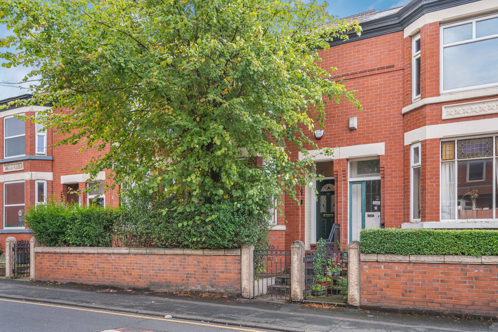 Terraced House for sale in Manchester, Cromwell Grove, Manchester, M19 3QN