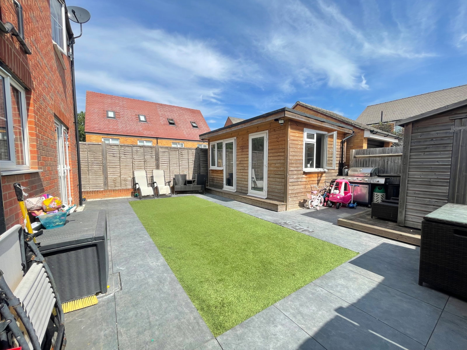 Detached House in Sittingbourne 2
