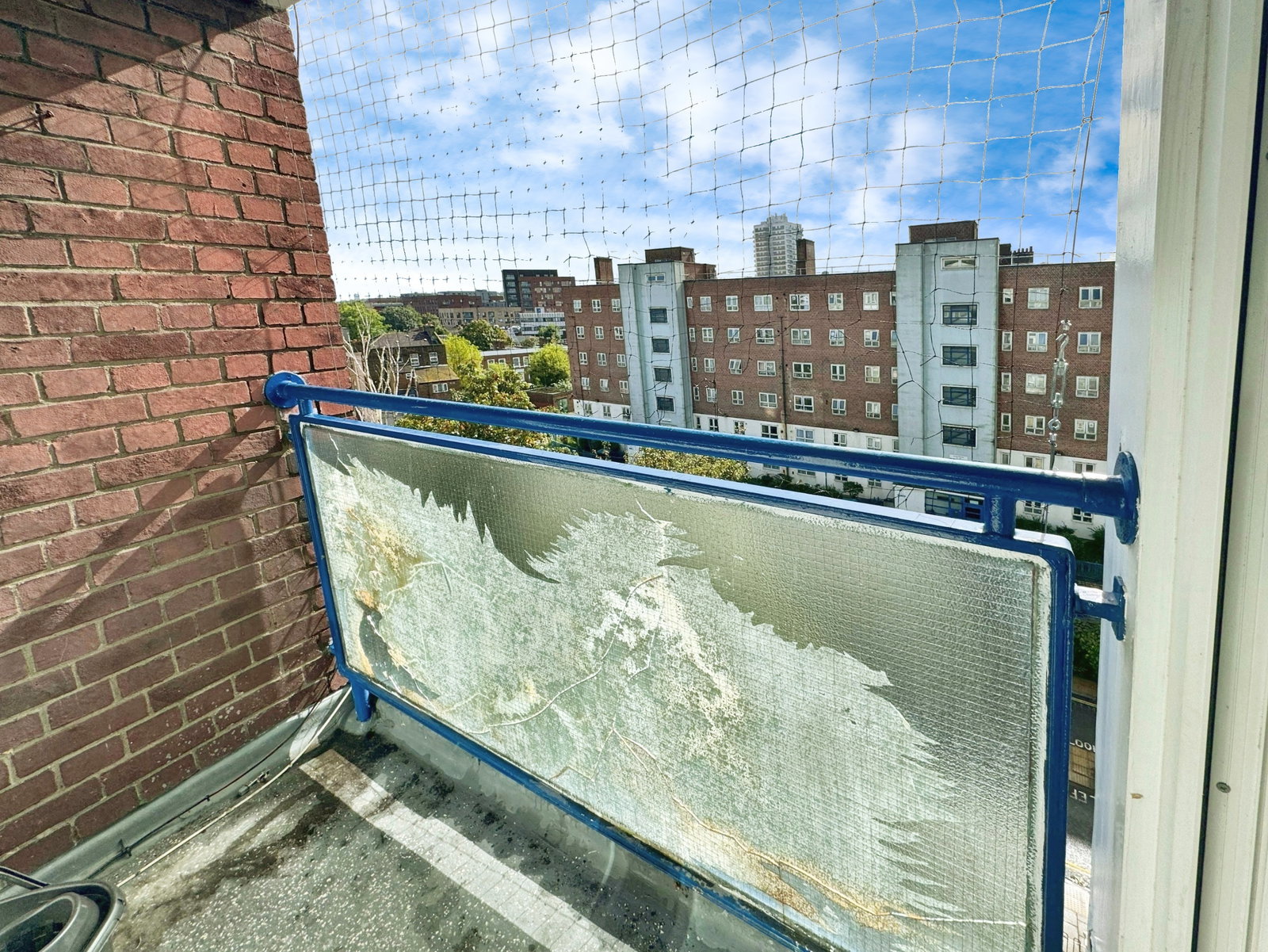 Duplex Flat for sale in London, Goldsmith Road, London, SE15 5UB, 876 m²