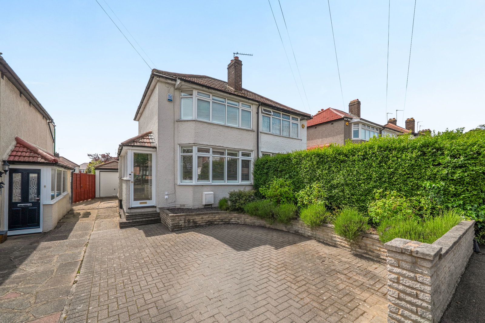 Semi Detached House in Welling