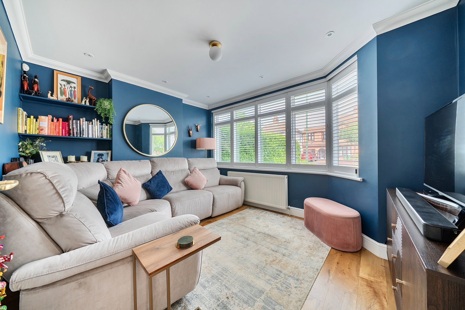 Semi Detached House in Welling