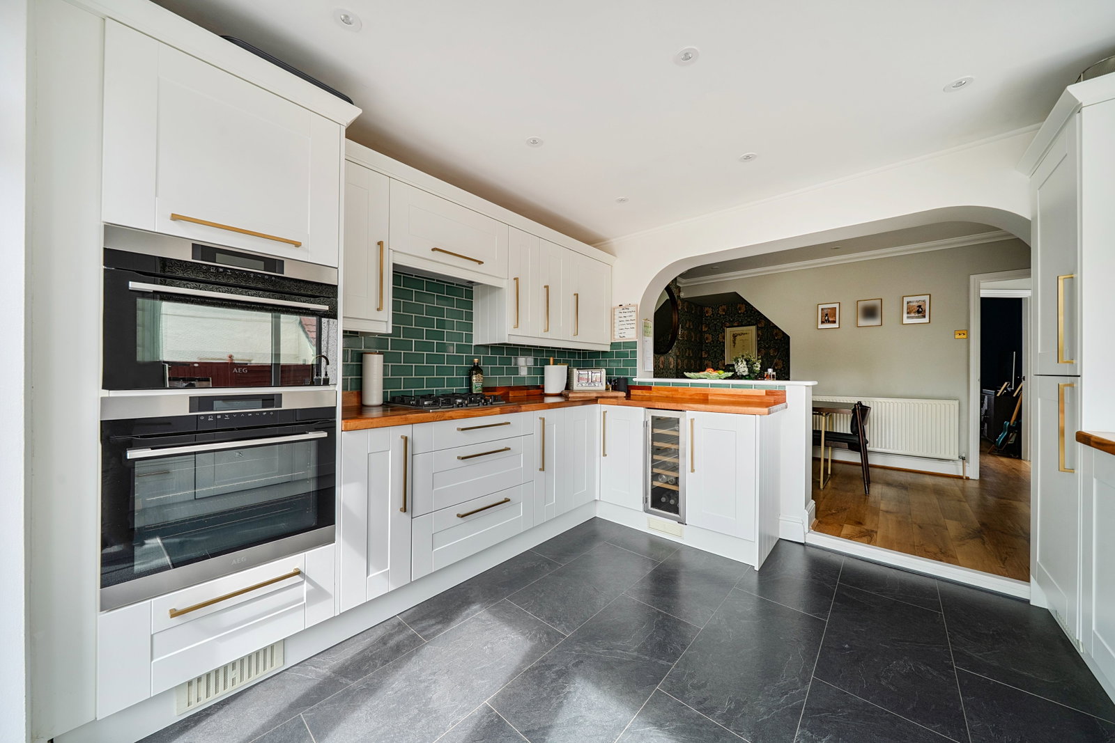 Semi Detached House in Welling