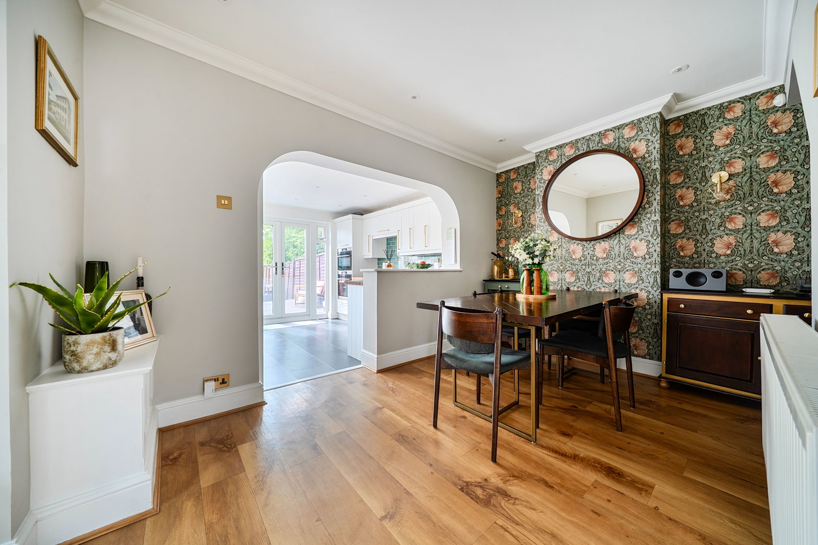 Semi Detached House in Welling