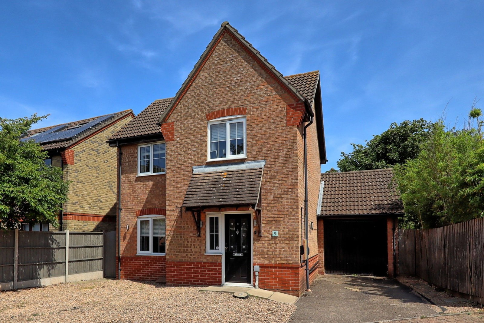 Detached House in South Ockendon