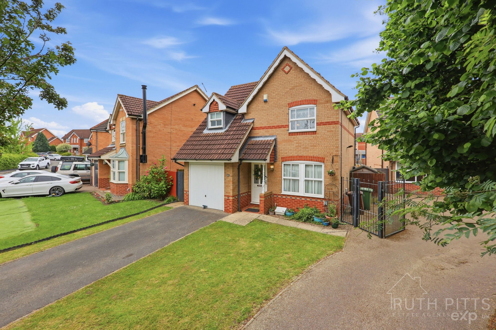 Detached House in Pontefract