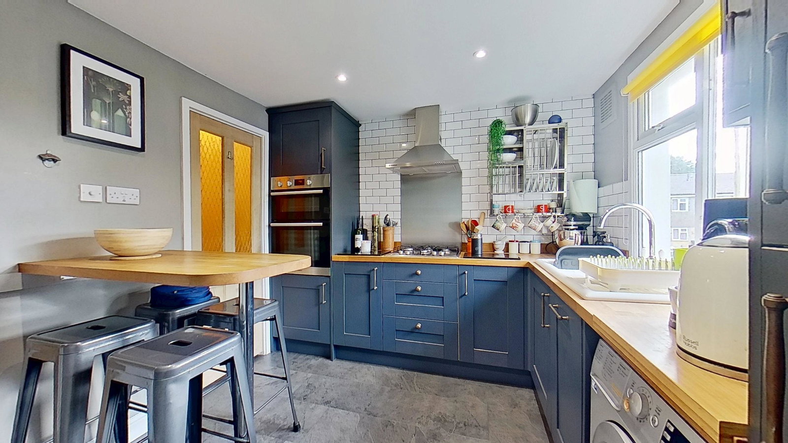 Flat in Deal