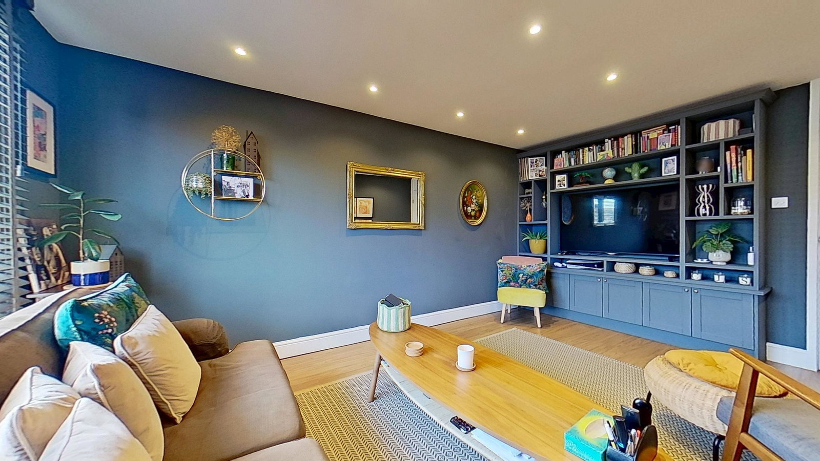 Flat in Deal