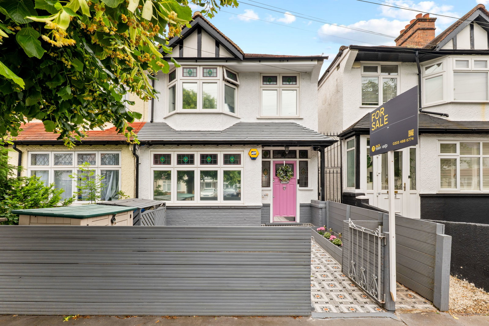 End Of Terrace House in Croydon