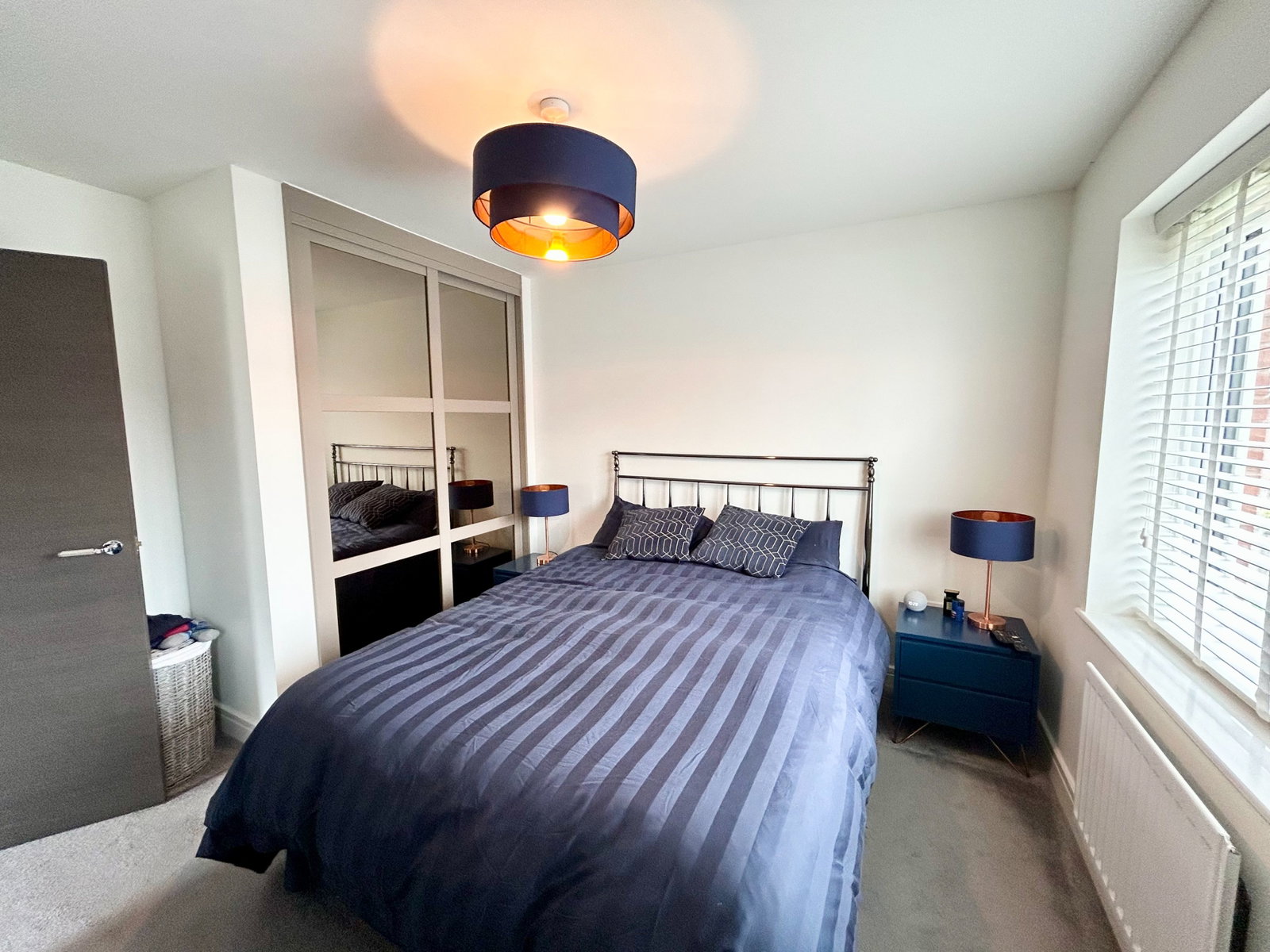 Semi Detached House for sale in Swadlincote, Moonstone Way, Newhall, Swadlincote, Derbyshire, DE11 0WZ