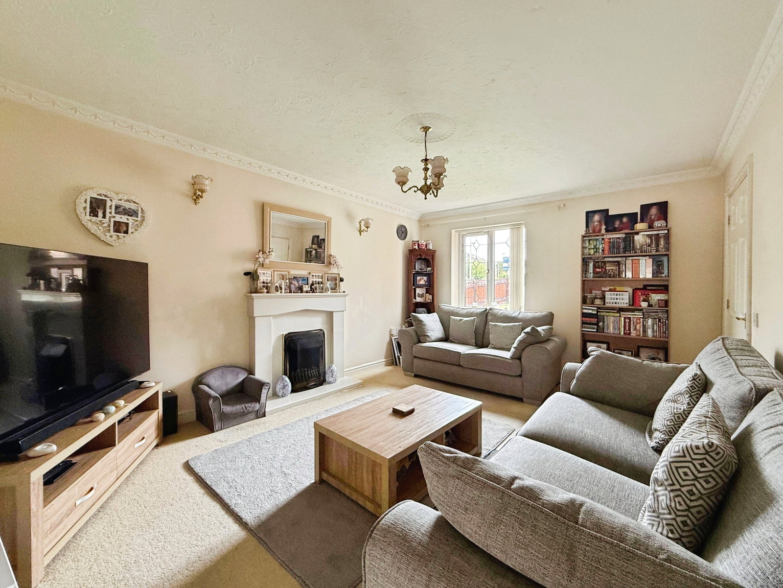 Link Detached House in Swansea