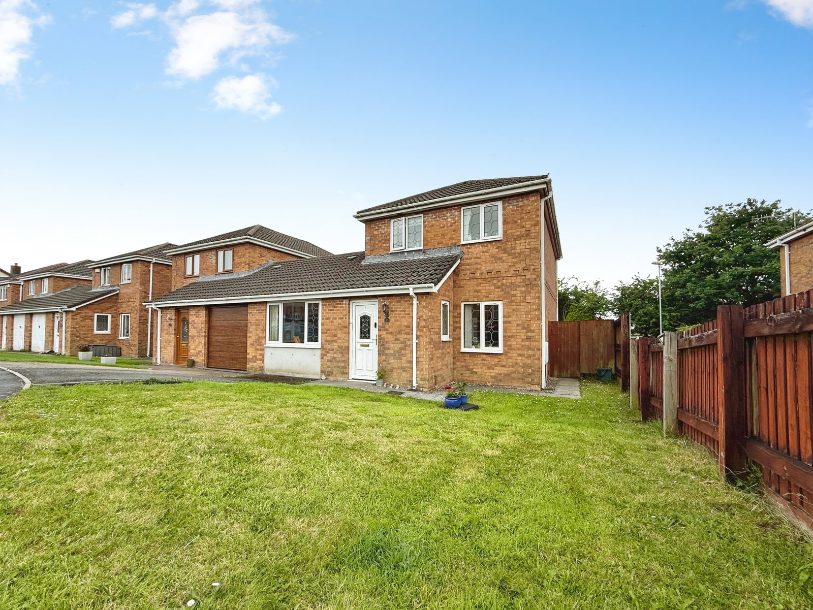 Link Detached House in Swansea