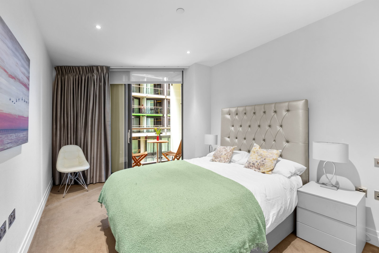 Apartment for sale in London, Riverlight Quay, London, SW11 8BE, 777 m²