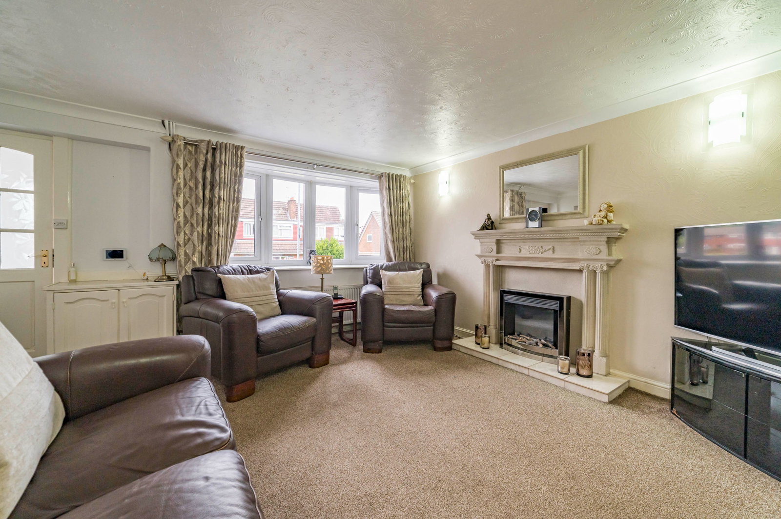Semi Detached House in Heywood
