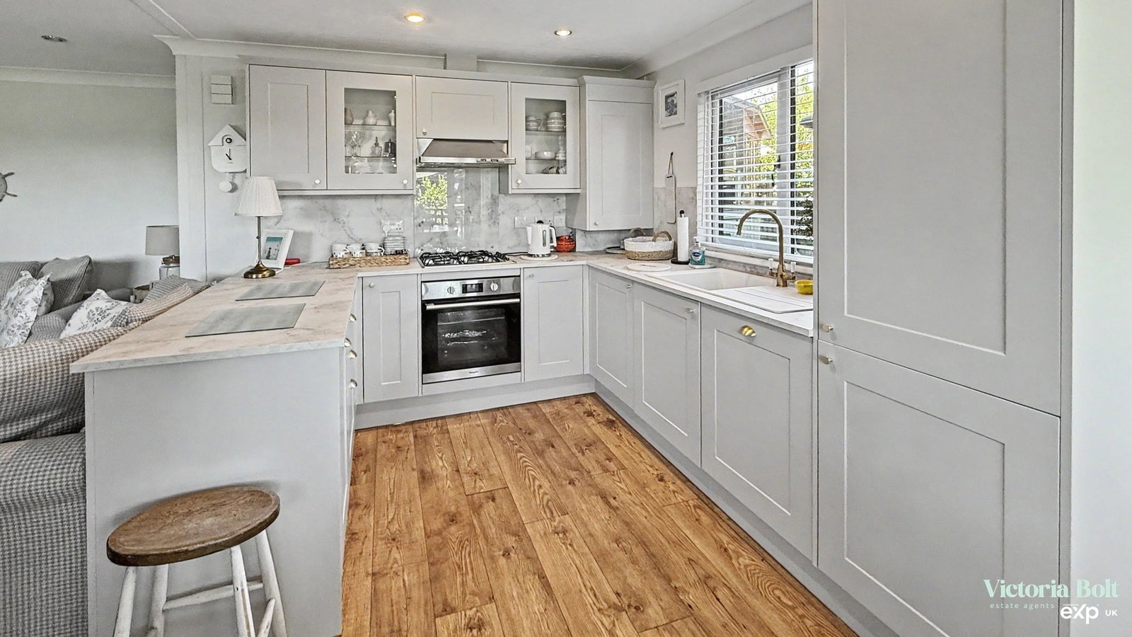 Lodge for sale in Modbury, The Thatches Holiday Park, Modbury, 591 m²