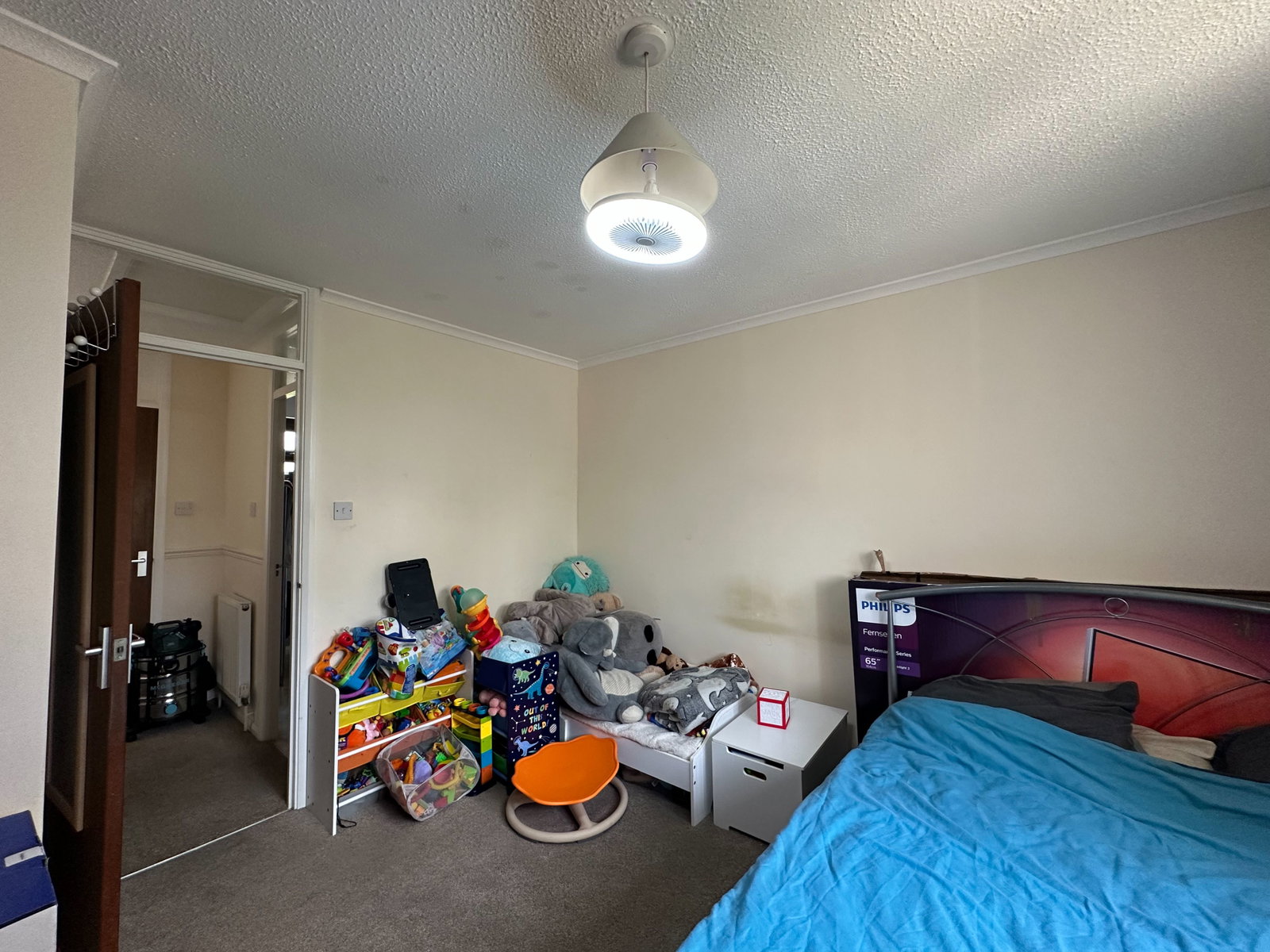 Semi Detached House in Redditch