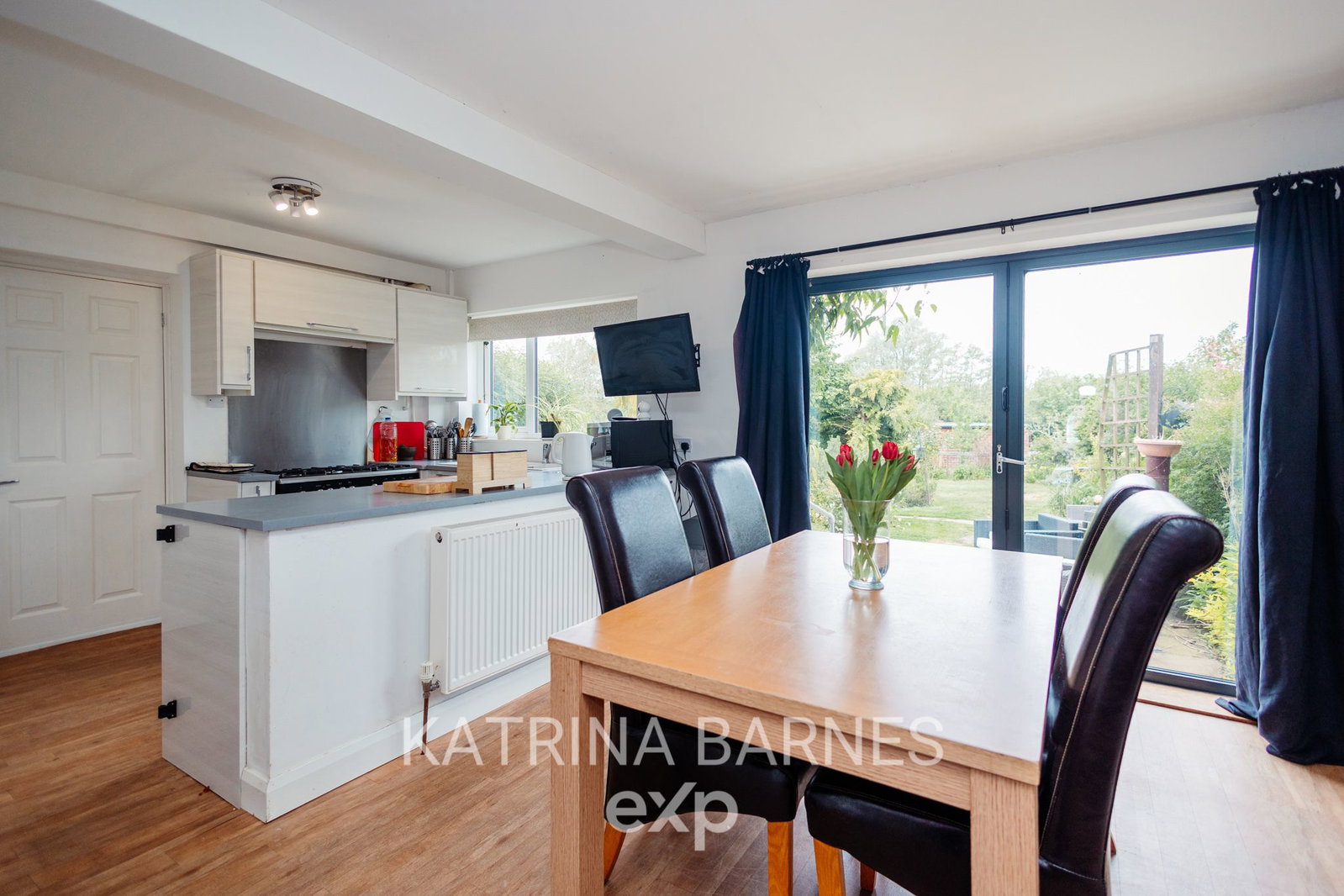 Semi Detached House in Braintree
