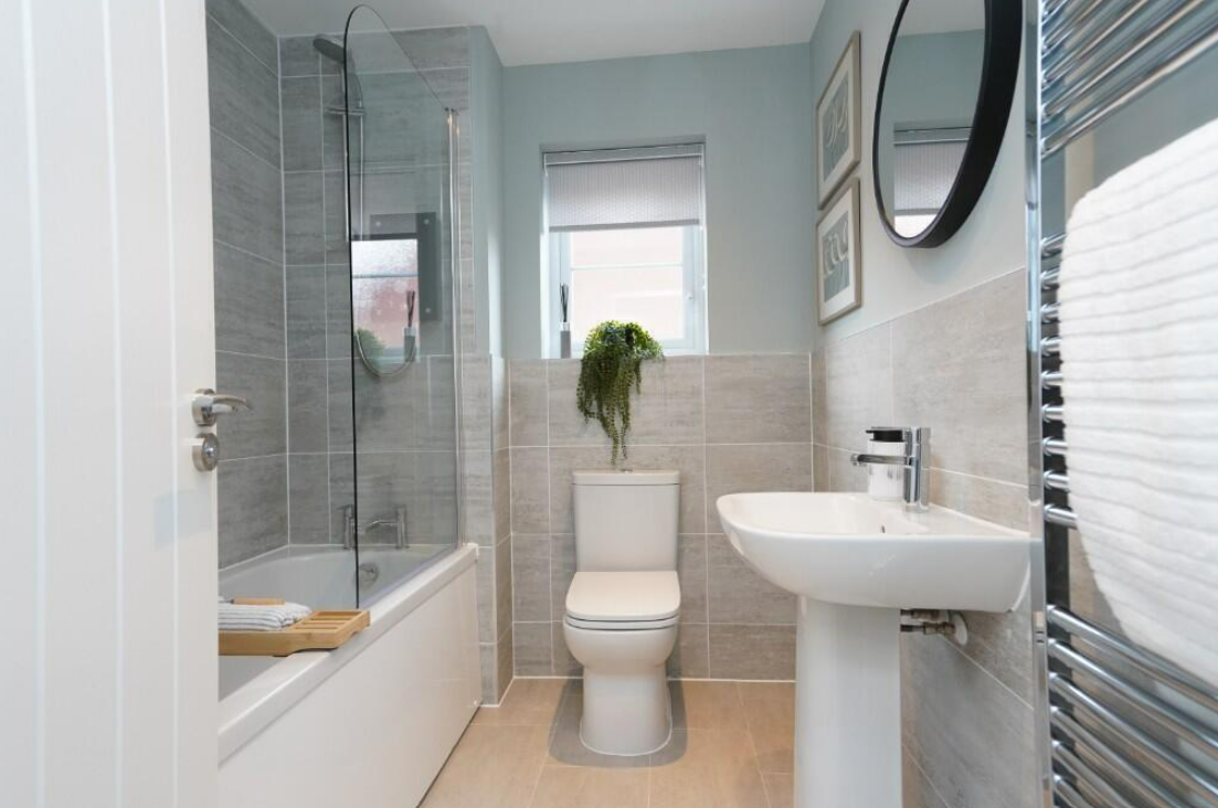 Semi Detached House in Coventry