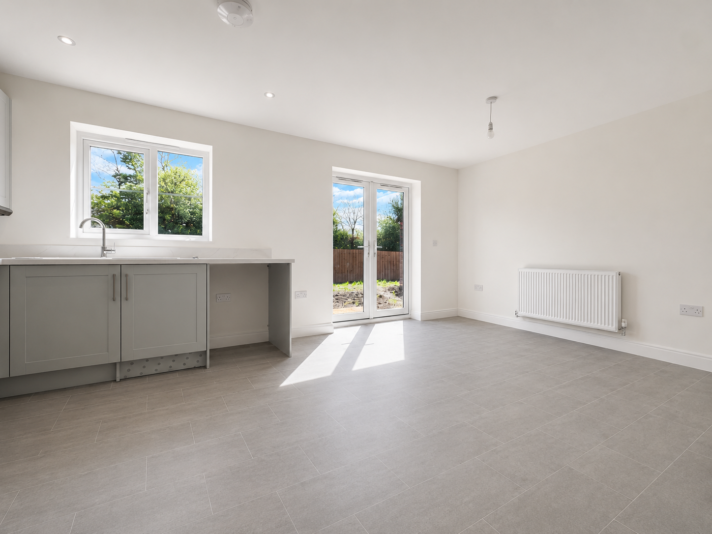 Detached House in Coventry