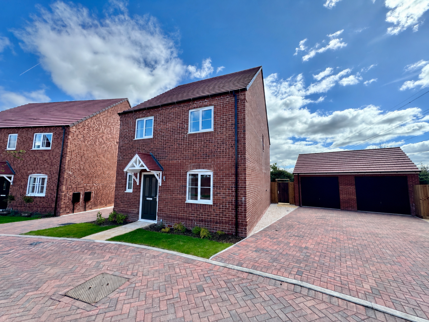 Detached House in Coventry