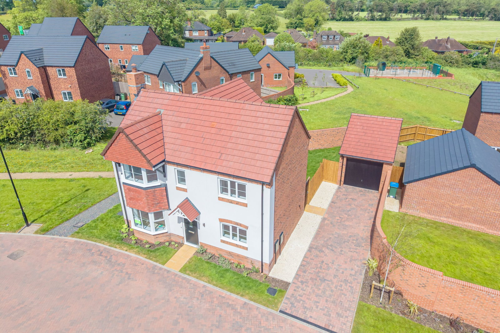 Detached House in Coventry