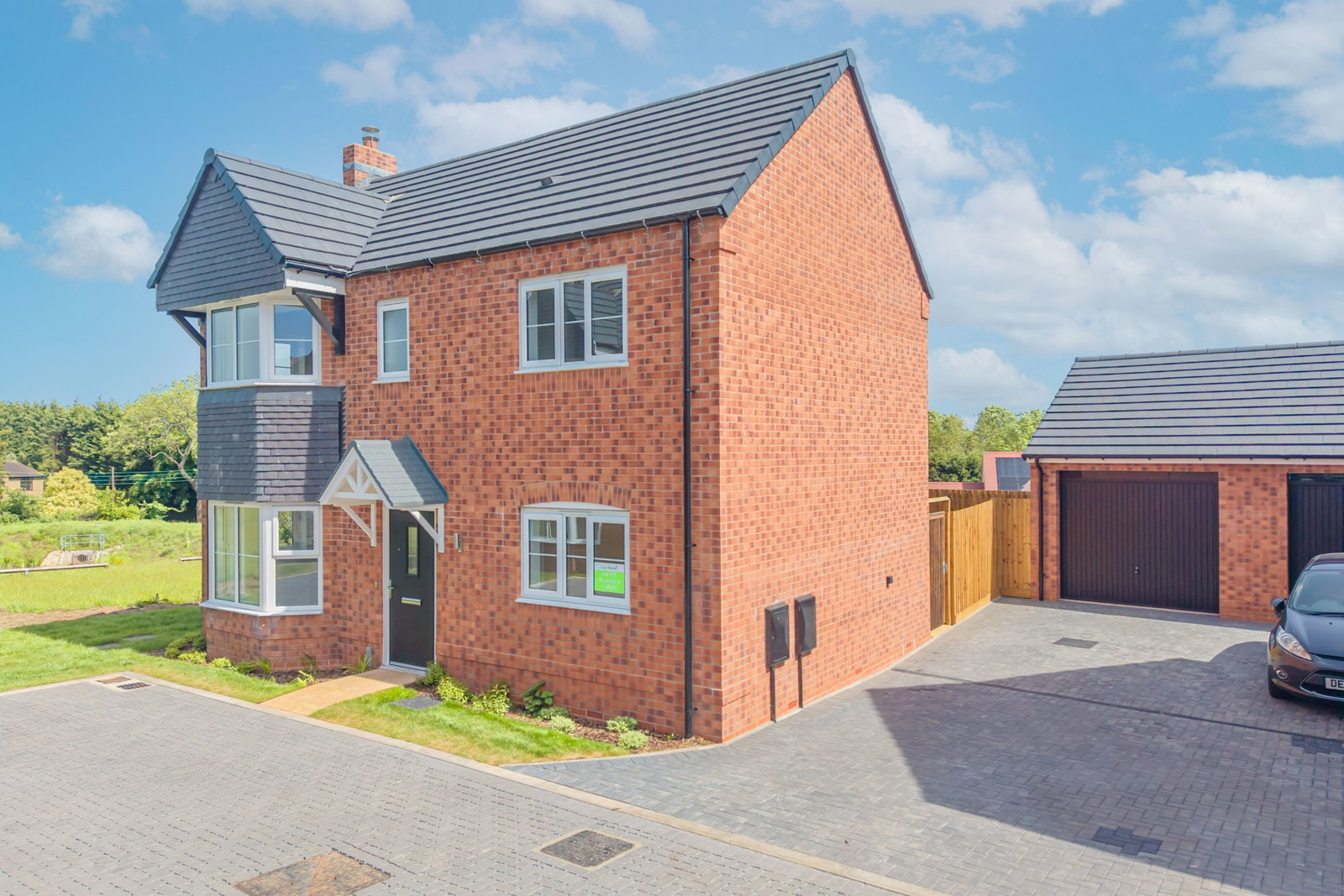 Detached House in Coventry