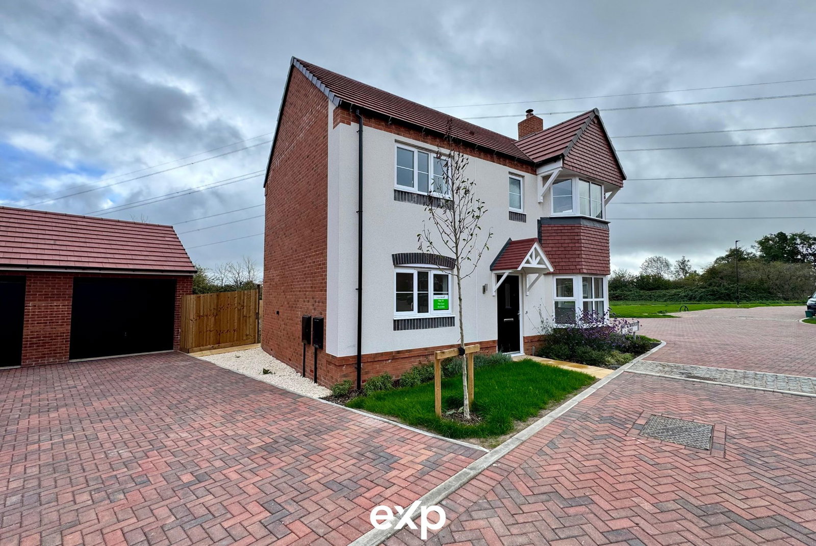 Detached House for sale in Coventry, Pickford Green Lane, Allesley, Coventry, CV5 9AP, 1435 m²