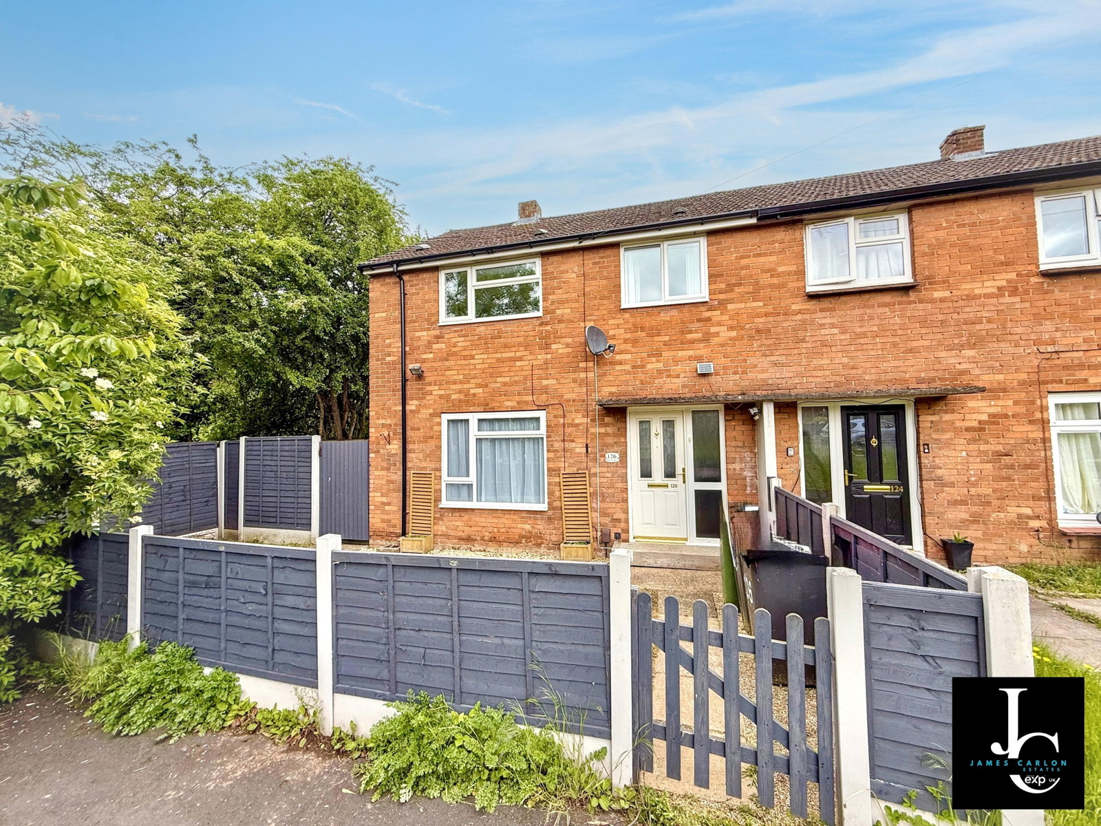 Semi Detached House in Telford