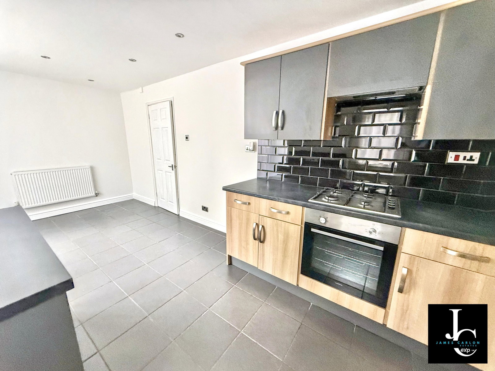 Semi Detached House in Telford