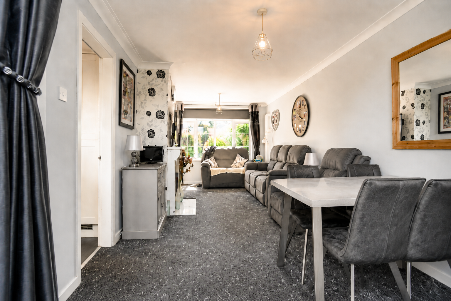 Terraced House in Milton Keynes