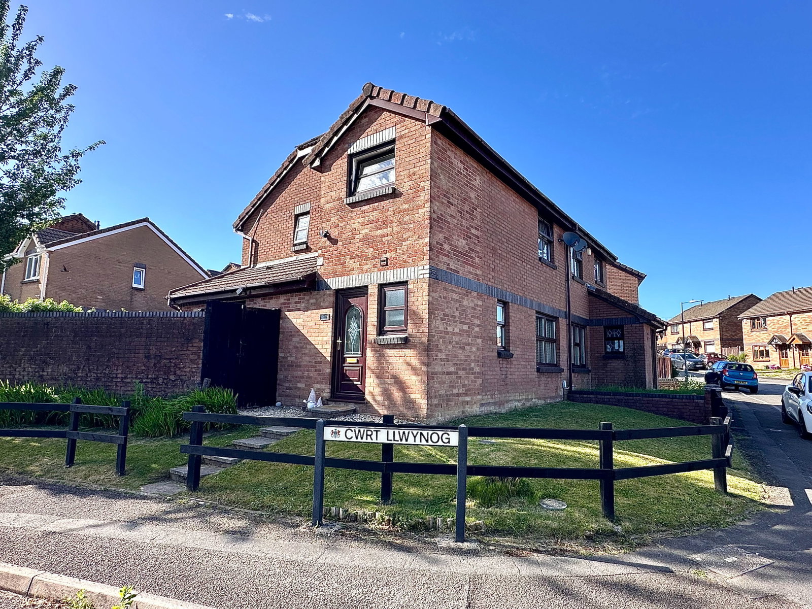 Semi Detached House in Swansea